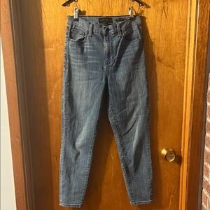 Woman’s Kendall & Kylie Blue Slim Highrise Jeans 7/28